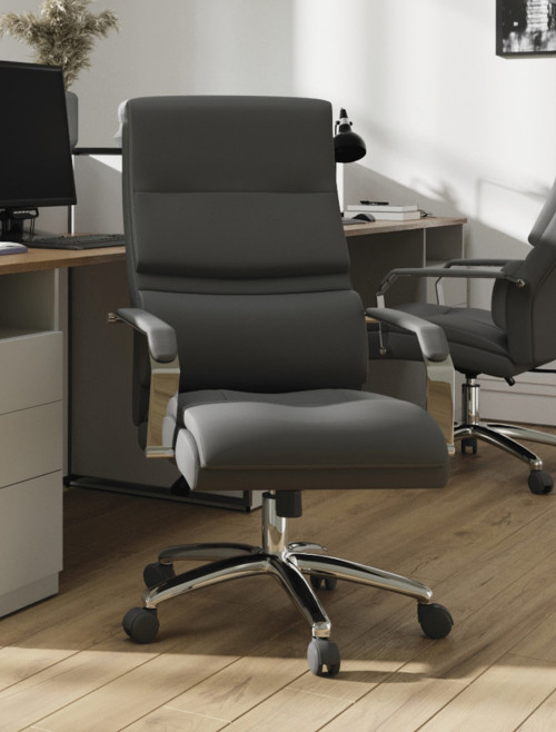 Office Chair Grey Patriot Leather Effect Managers Chair by Nautilus - enlarged view